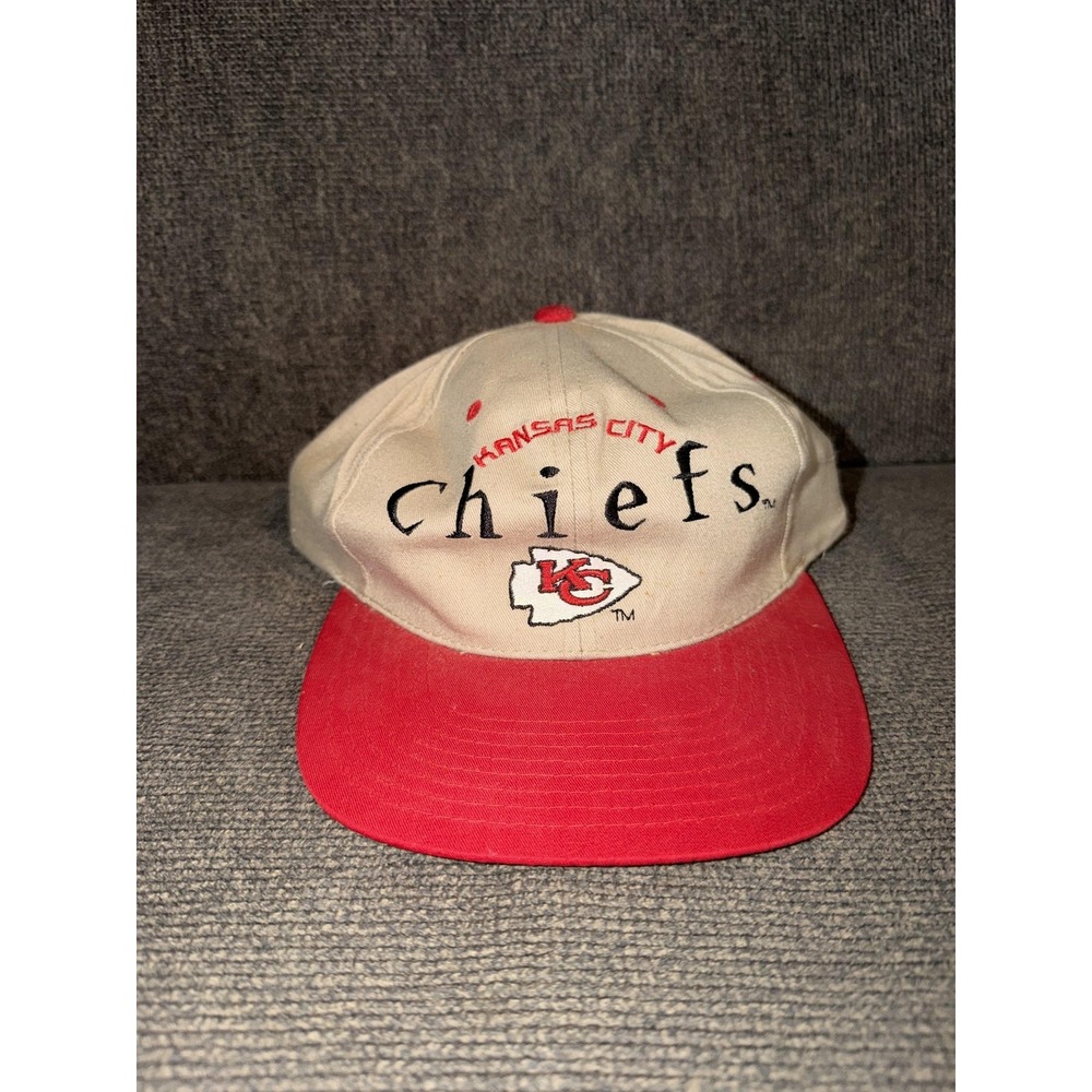 Vintage Kansas City Chiefs Drew Pearson Hat Cap Snap Back Red NFL Football 90s